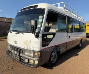 Toyota Coaster 2005 White