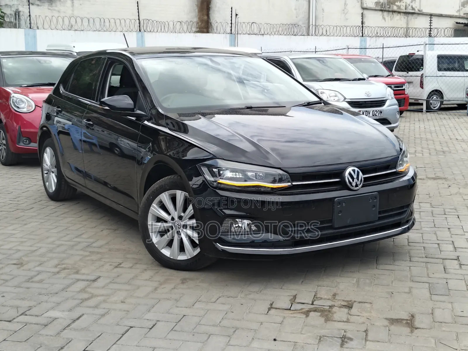 Volkswagen Polo 2021 Black