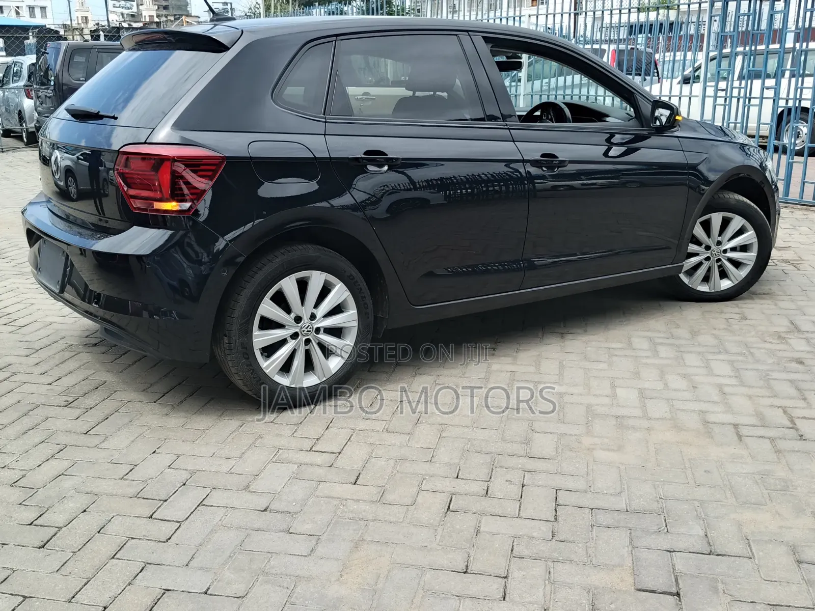 Volkswagen Polo 2021 Black