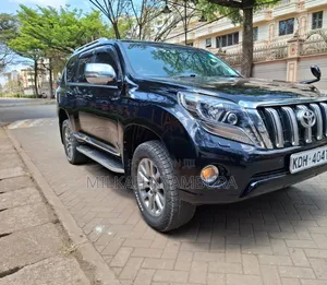 Toyota Land Cruiser Prado 2017 Black