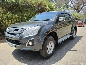 Isuzu D-MAX 2023 Gray