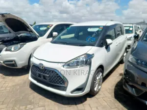 New Toyota Sienta 2019 White