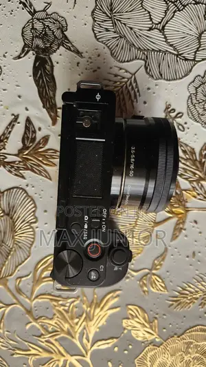 Sony ZV-E10