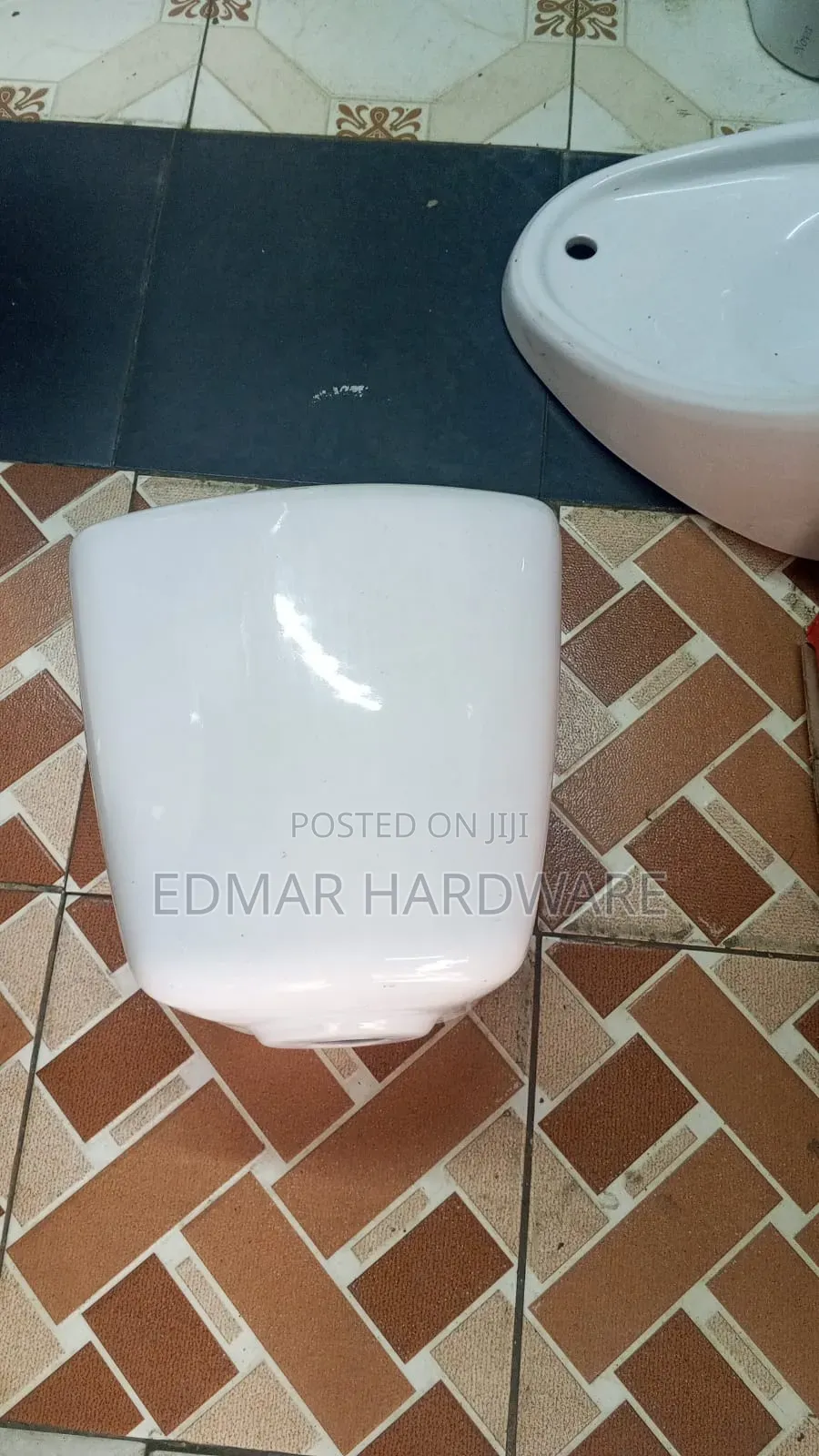 Automatic Urinal Cistern