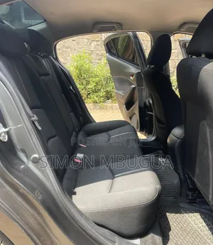 Mazda Axela 2018 Gray
