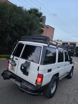 Toyota Land Cruiser 2014 White