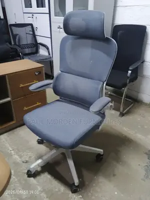 New Working Modern Office Chair - Hand Folding