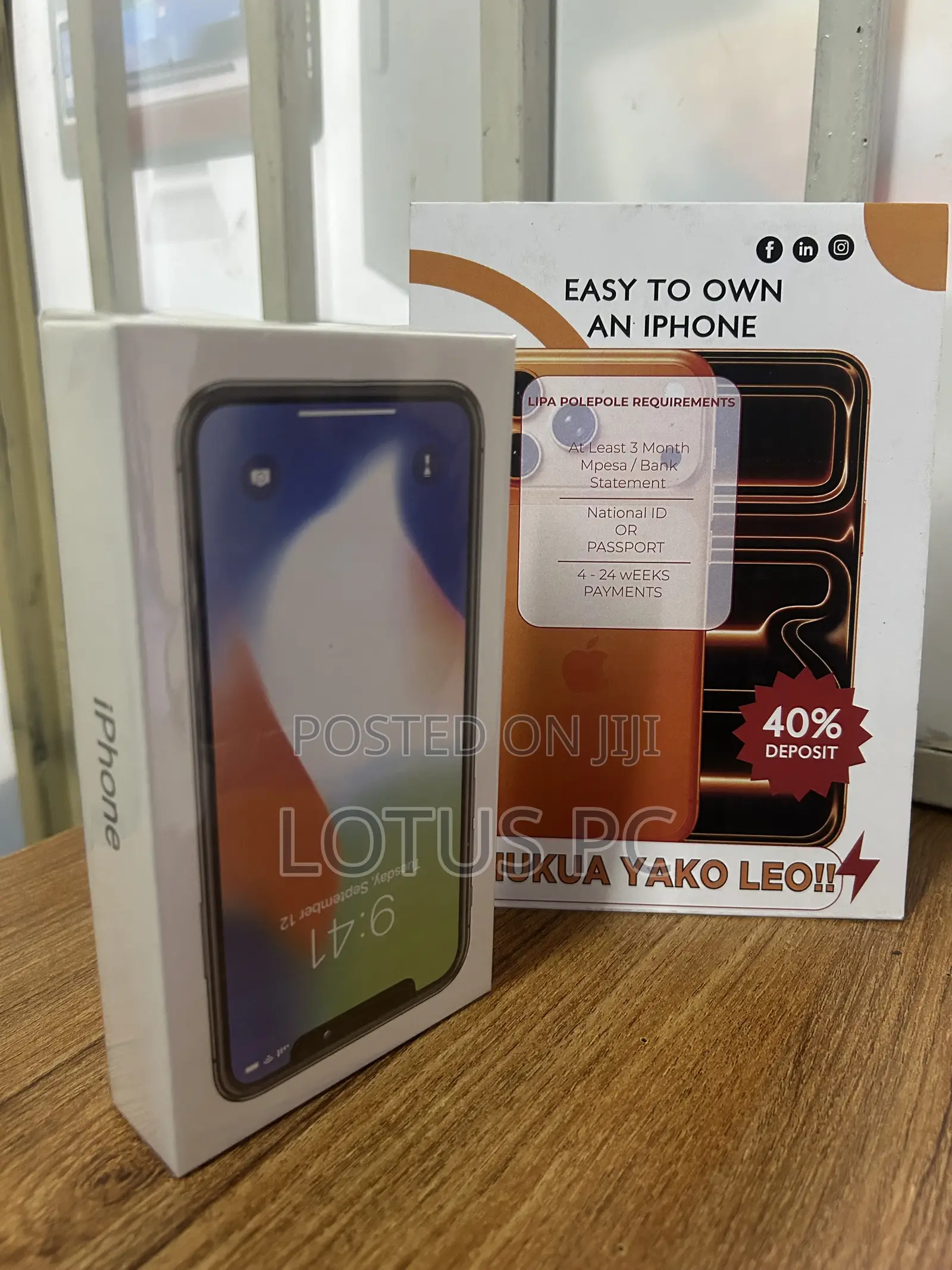 New Apple iPhone X 256 GB Silver