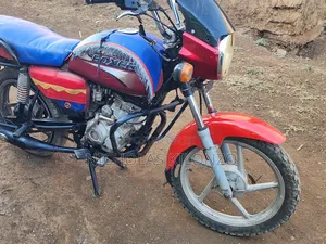 Bajaj Boxer 2017 Red