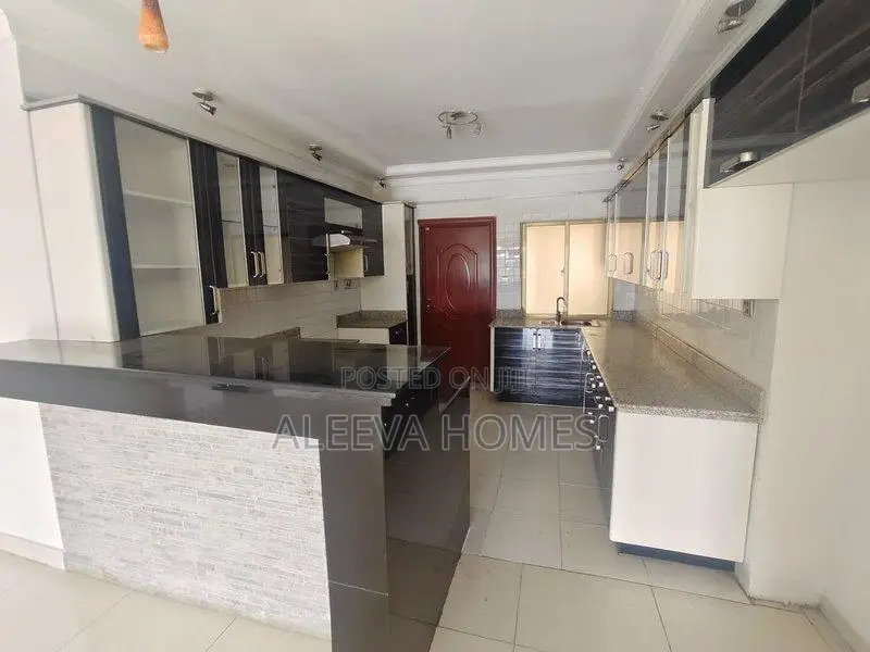 Executive 4-Bedroom Apartments with DSQ To Let in Lavington – Kes 135