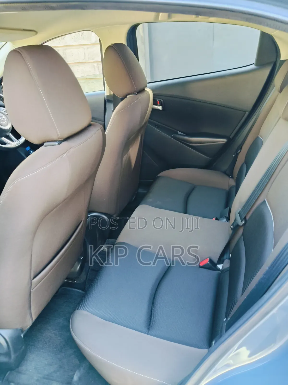 Mazda 2 2020 Gray