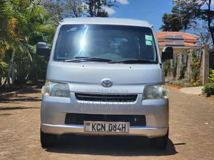 Toyota TownAce 2010 Silver