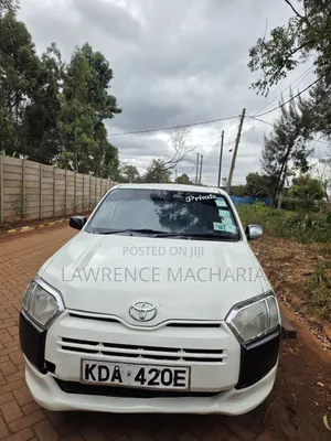 Toyota Probox 2014 White