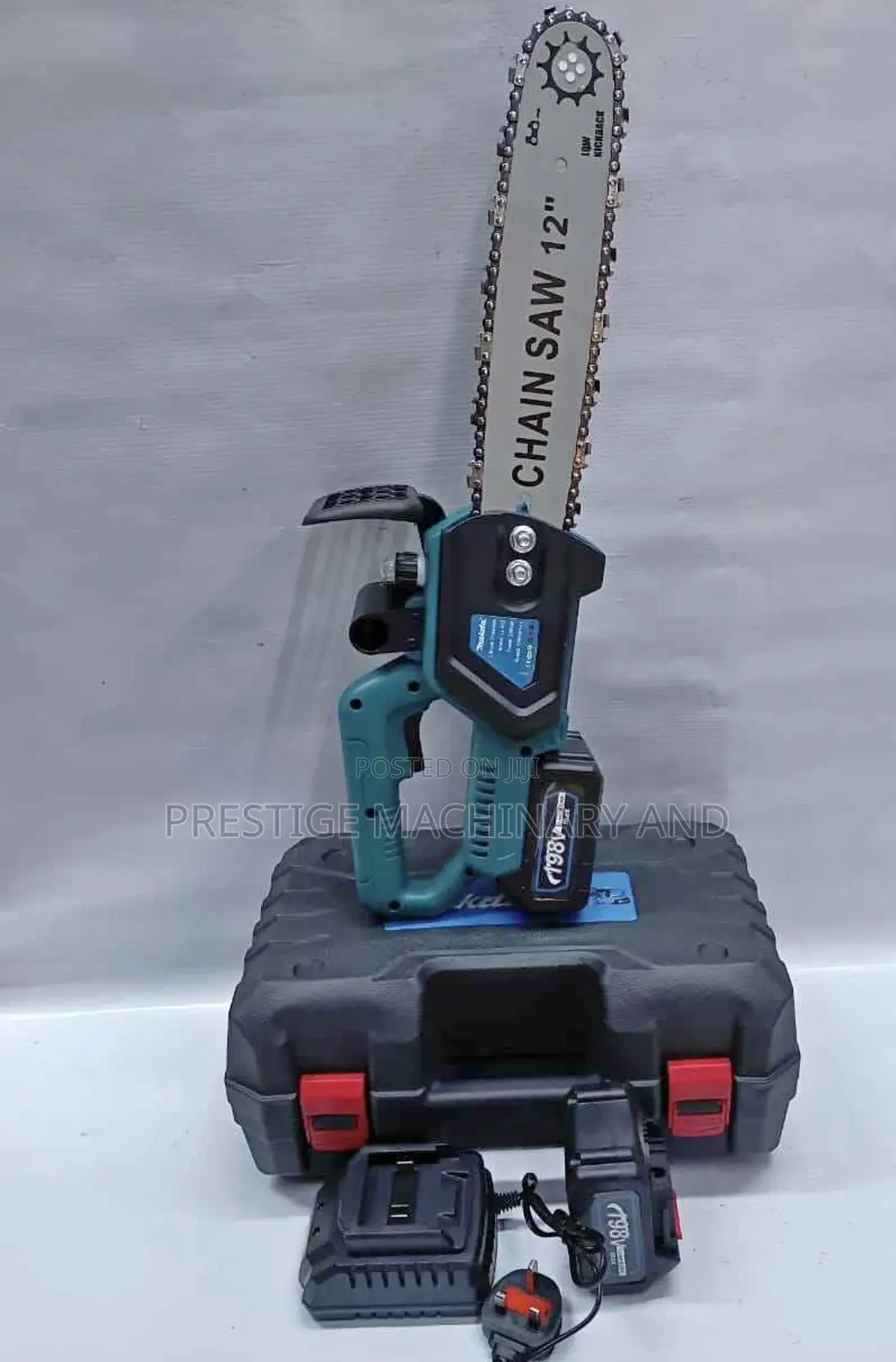 Makita Cordless Chainsaw 12” / Rechargeable Power Saw Machine Makita