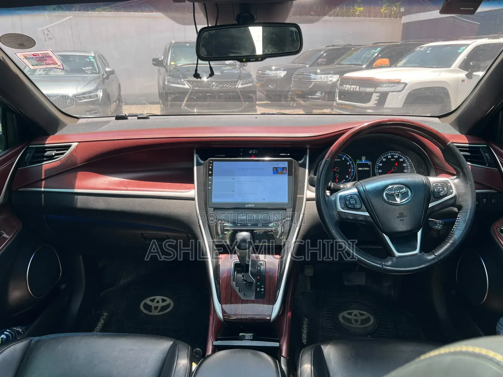 Toyota Harrier 2.0 2017 White