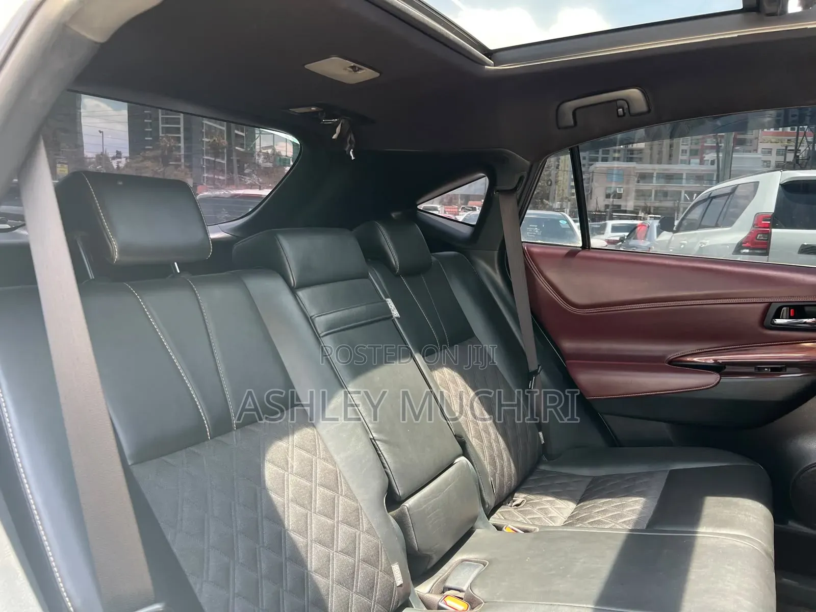 Toyota Harrier 2.0 2017 White