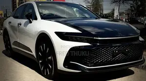 Toyota Crown Limited 2023 White