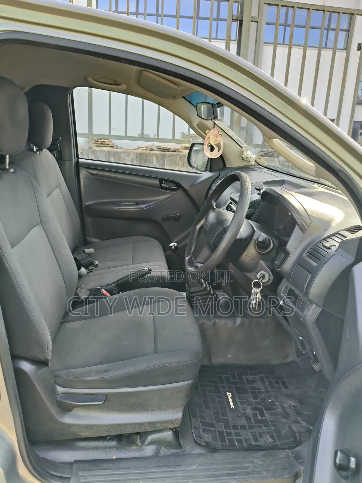 Isuzu D-MAX 2022 Gray