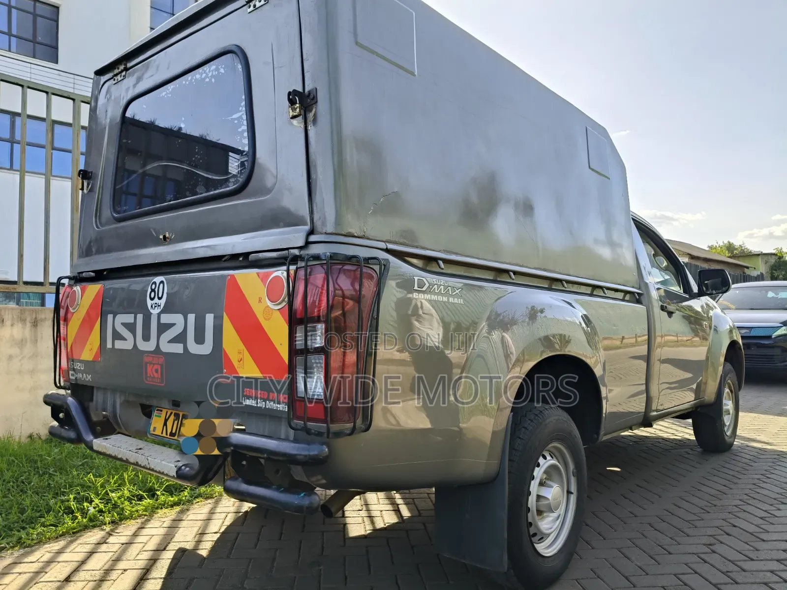 Isuzu D-MAX 2022 Gray