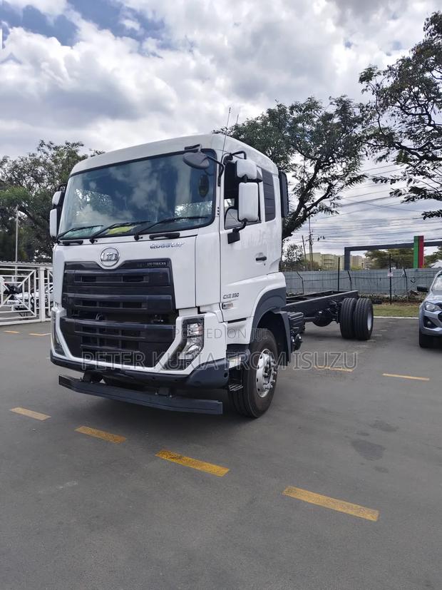 New UD Quester Truck 2026 White - main view