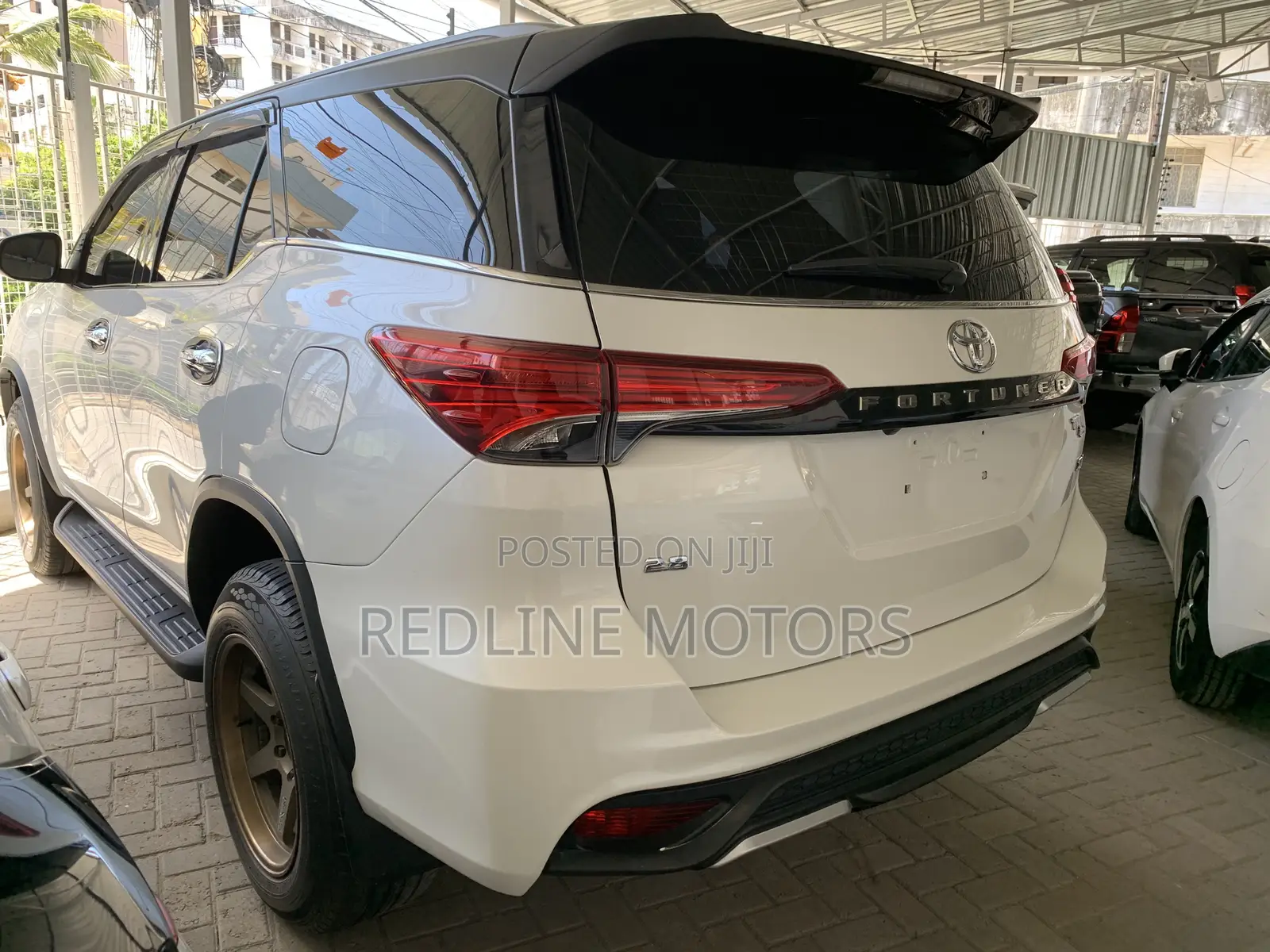 Toyota Fortuner 2.8 D AWD 2019 Pearl
