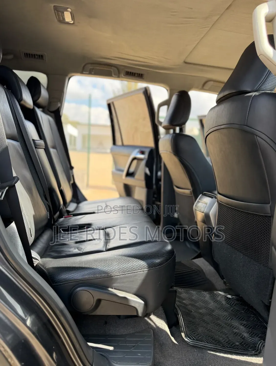 Toyota Land Cruiser Prado 2010 Gray