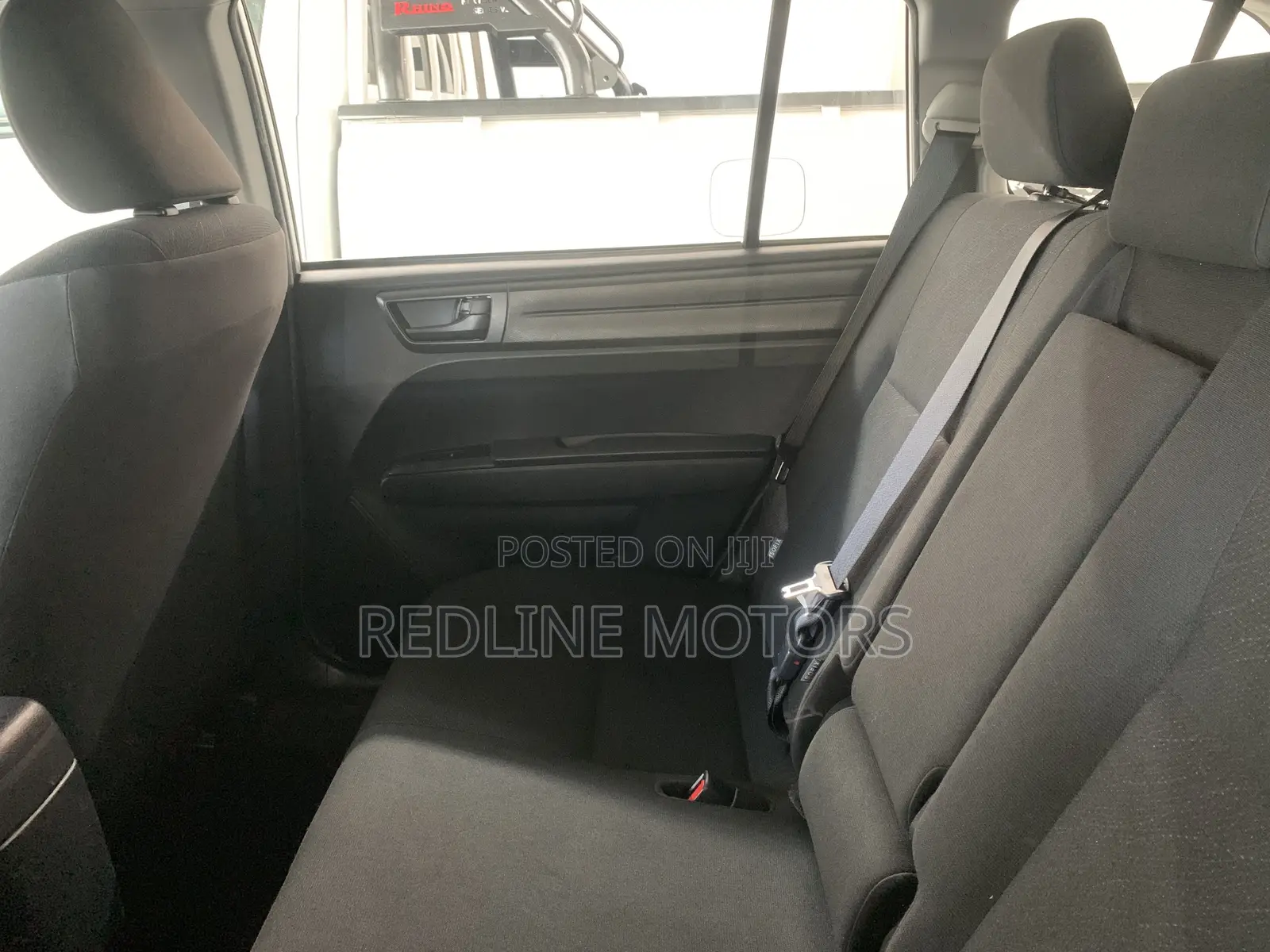 Toyota Corolla Fielder 1.5 Petrol AWD 2019 Silver