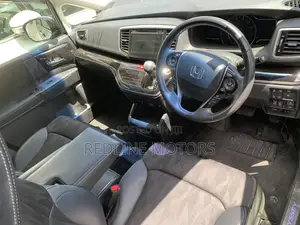 Honda Odyssey 2.0 Hybrid (7 seater) 2019 Black