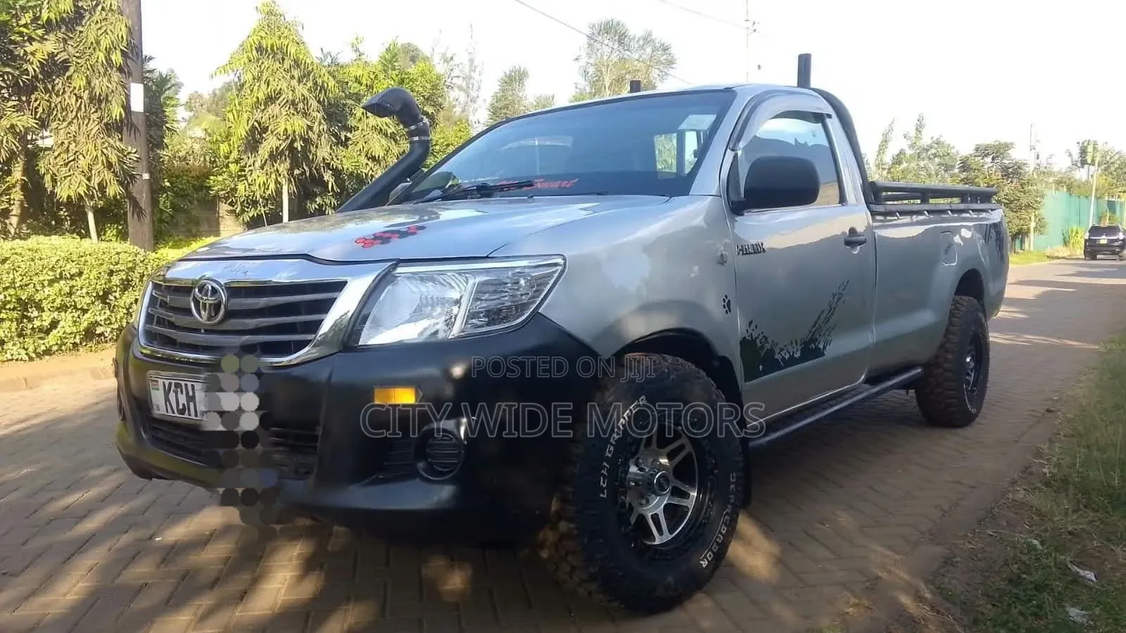 Toyota Hilux 2015 Silver