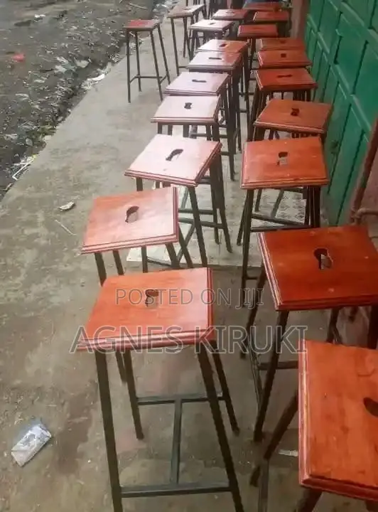 Bar/Hotel Stool