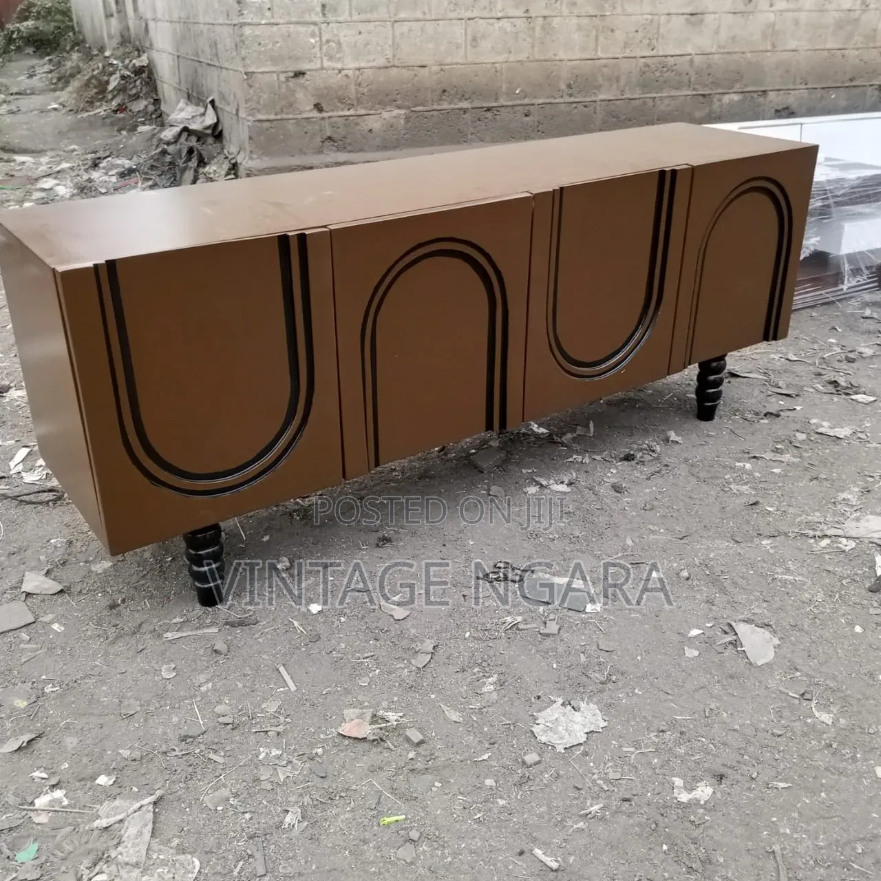 Sleek 5 Feet Brown Wooden TV Stand