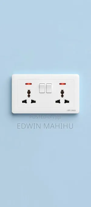 Universal Twin Socket