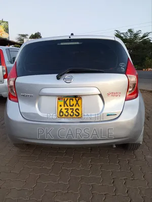 Nissan Note 2012 Silver
