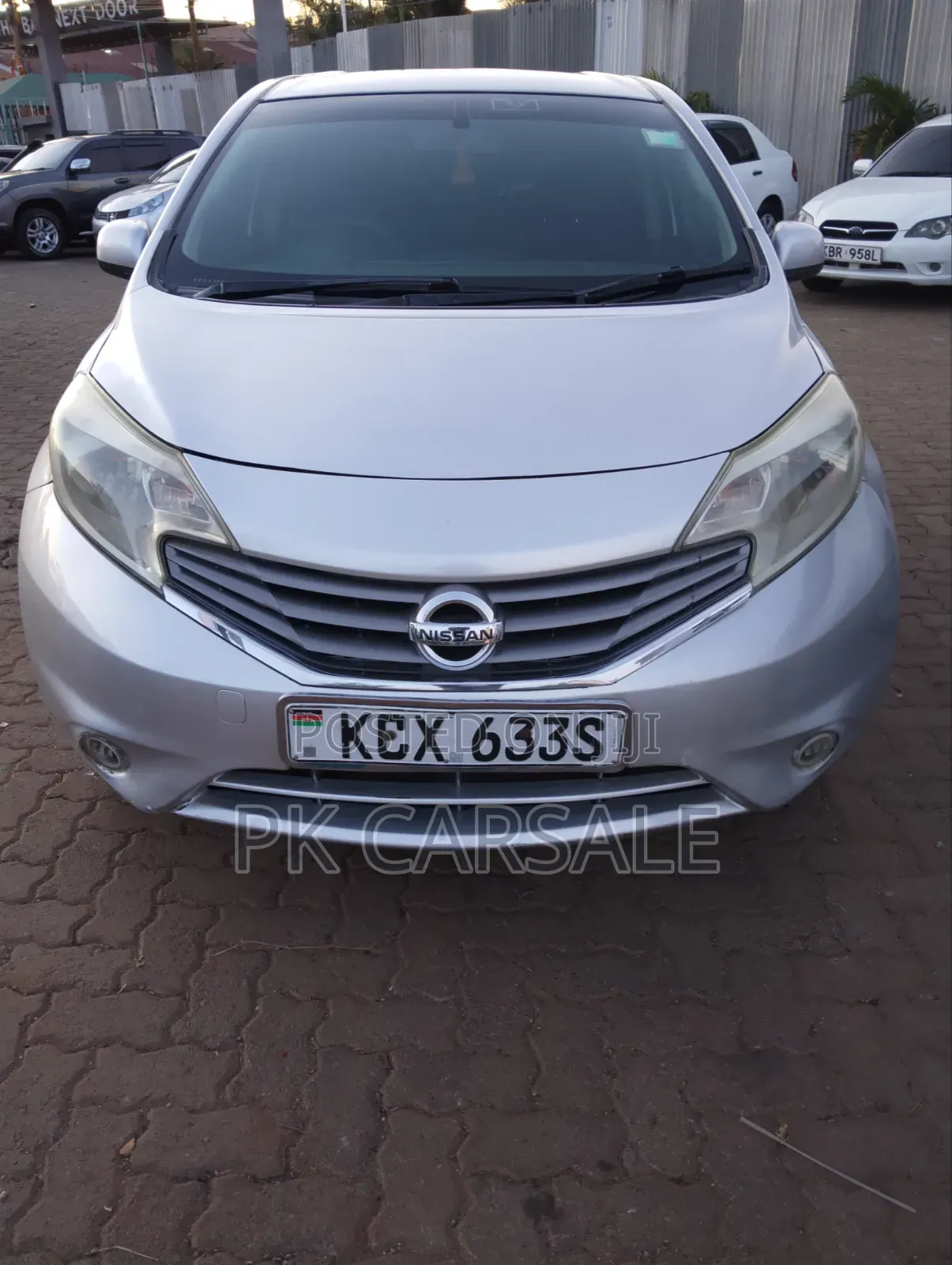 Nissan Note 2012 Silver