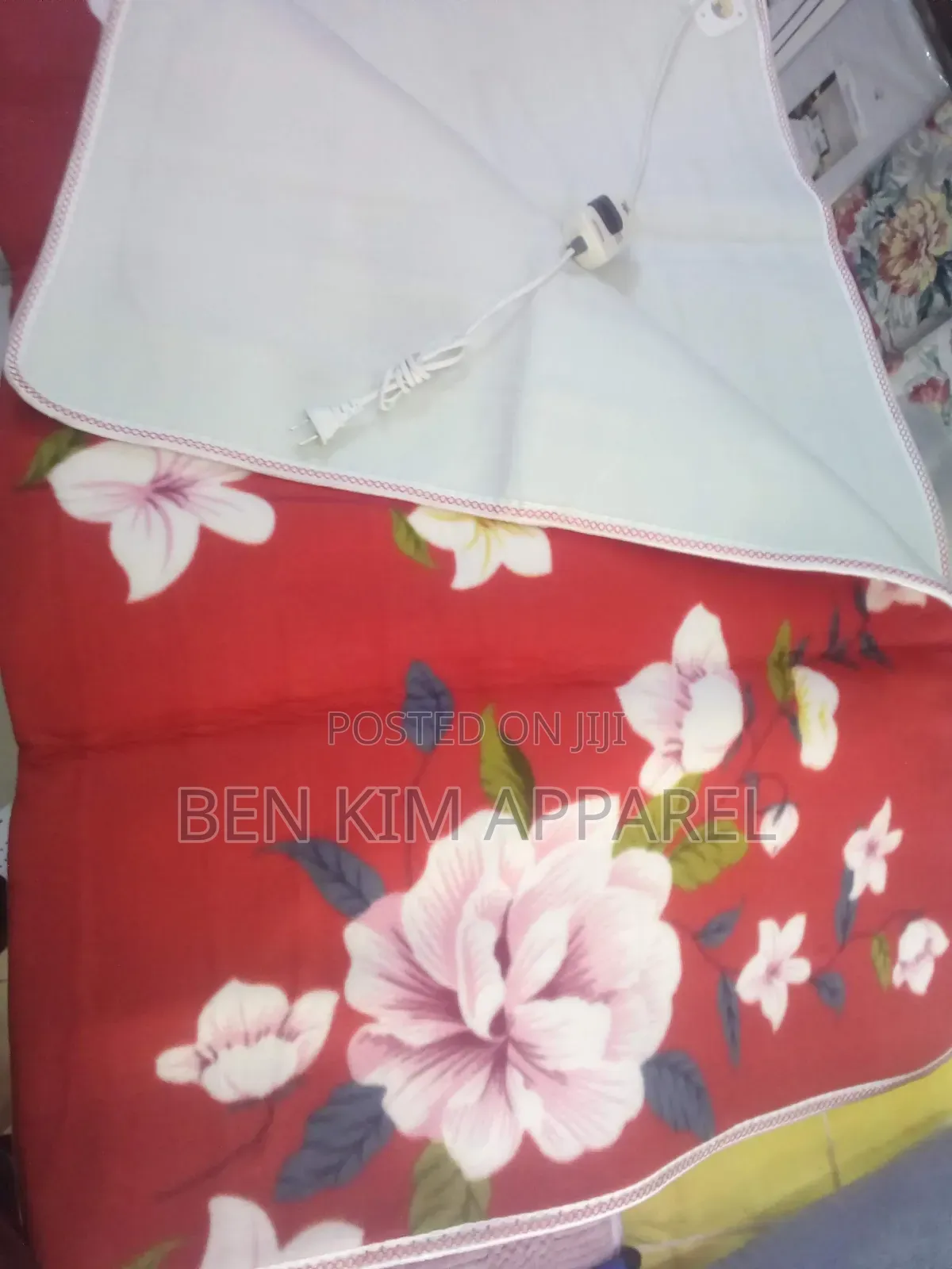 Electric Heated Blankets 120cms by 150cms.