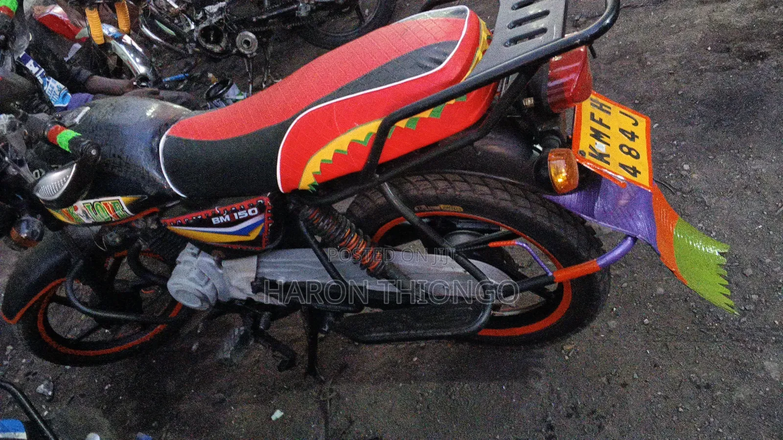 Bajaj Boxer 150 UG 2025 Black