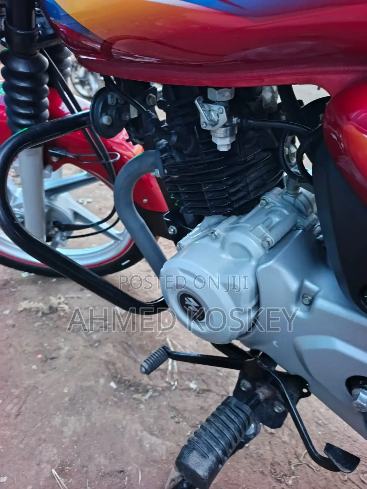 Bajaj Boxer 125 2025 Red