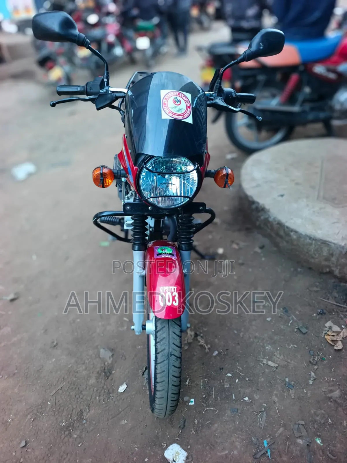 Bajaj Boxer 125 2025 Red
