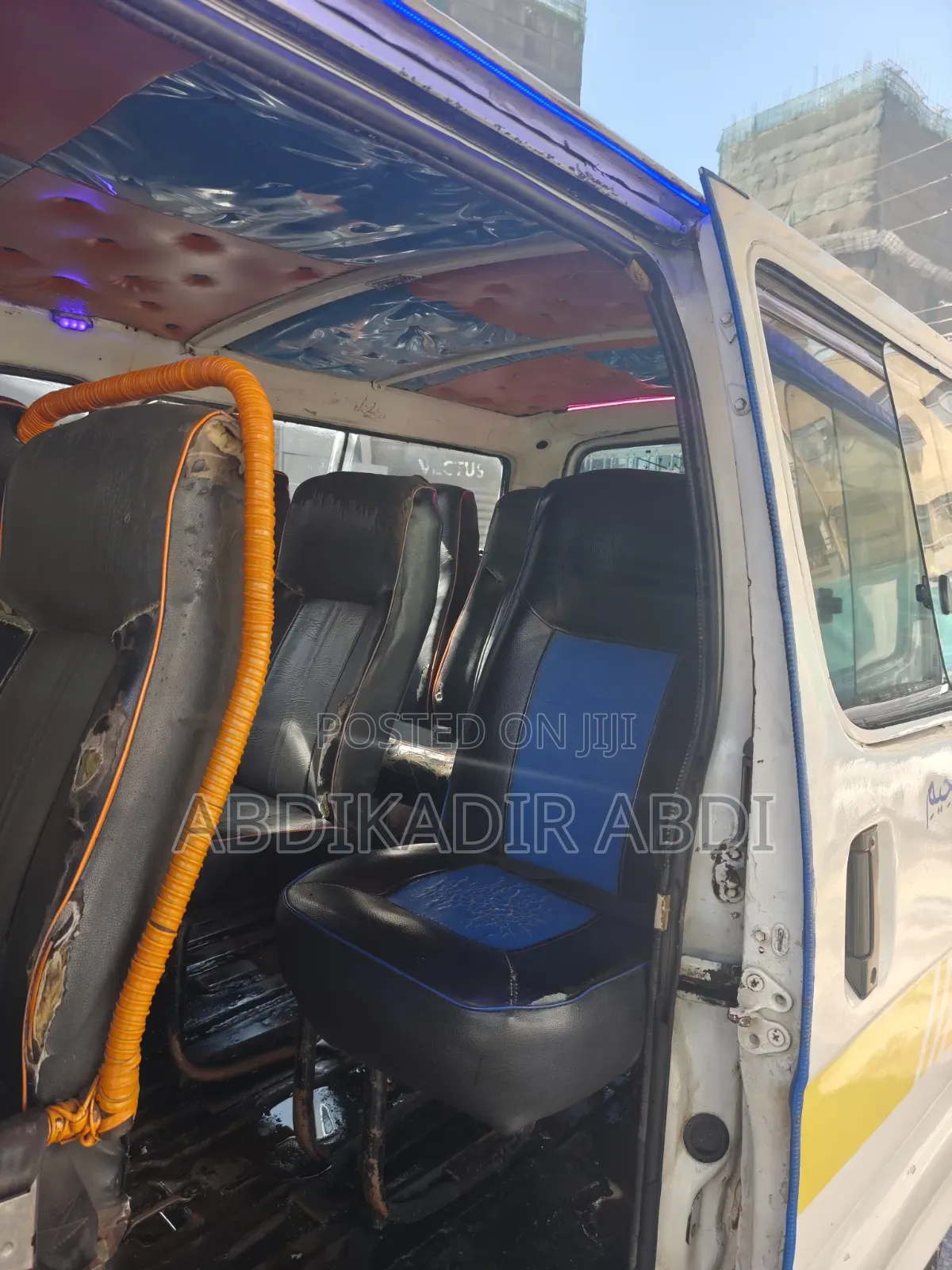 Toyota HiAce 2002 White