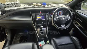 Toyota Harrier 2.0 4WD 2017 Black