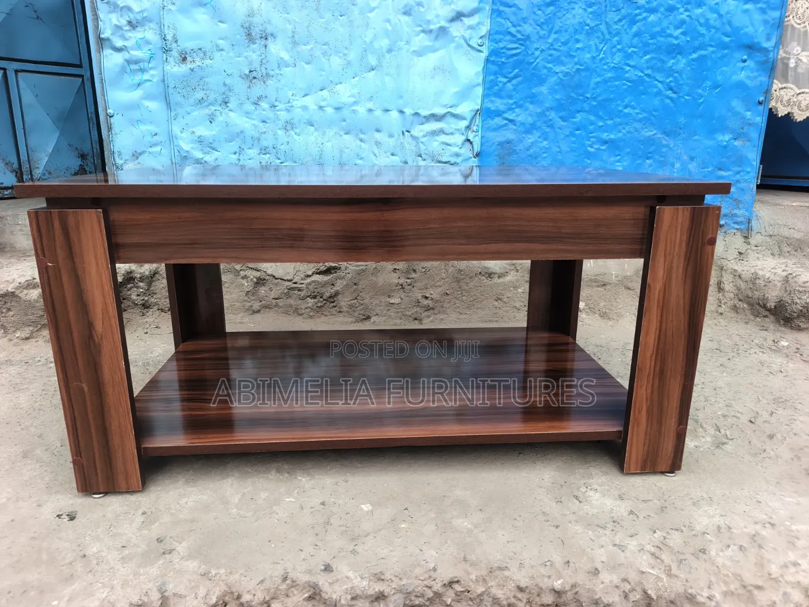 Stylish Modern Coffee Table