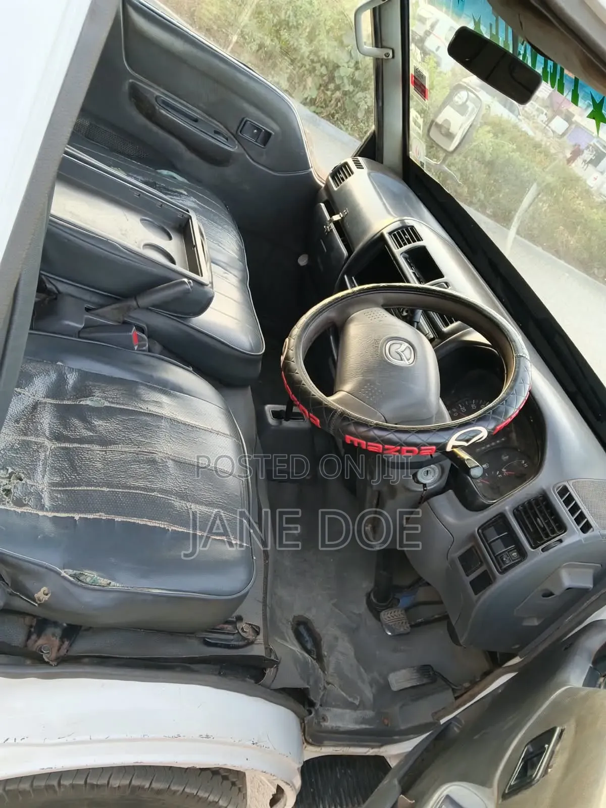 Mazda B 2010 White