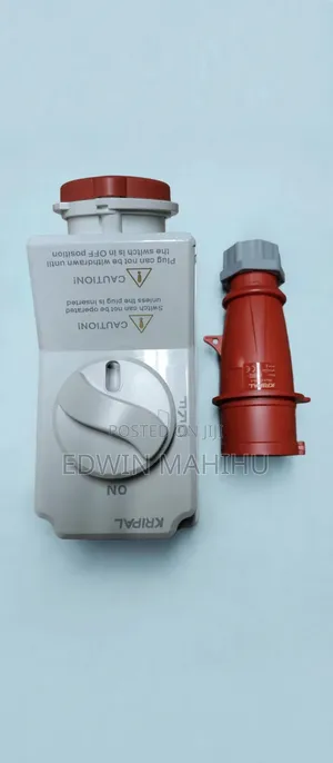 Interlocked Industrial Socket 32amps 5pin