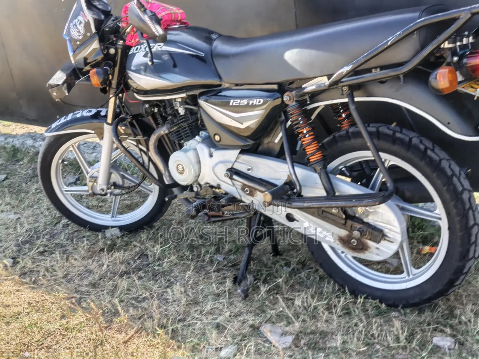 New Bajaj Boxer 125 2024 Black