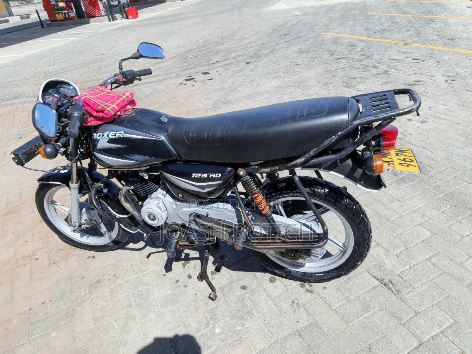New Bajaj Boxer 125 2024 Black