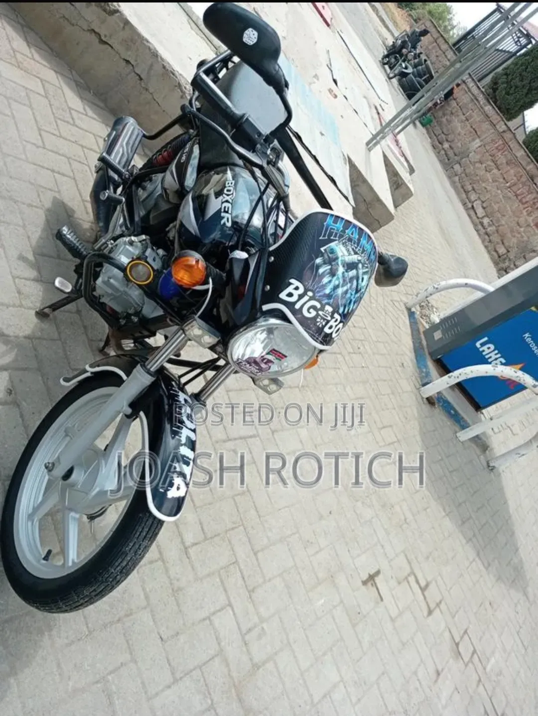 New Bajaj Boxer 125 2024 Black