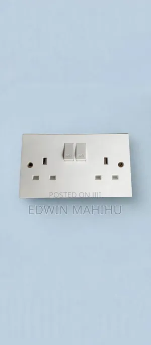 Twin Socket