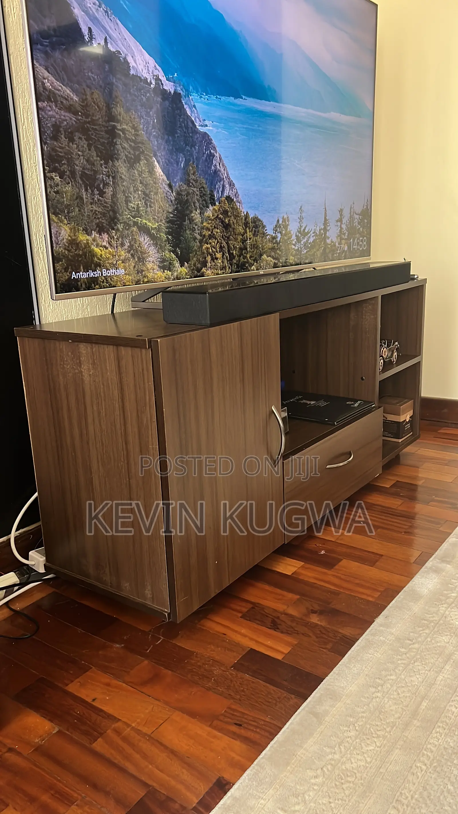 Dark Brown TV Console – 137cm | 5 Compartments | 65" TV
