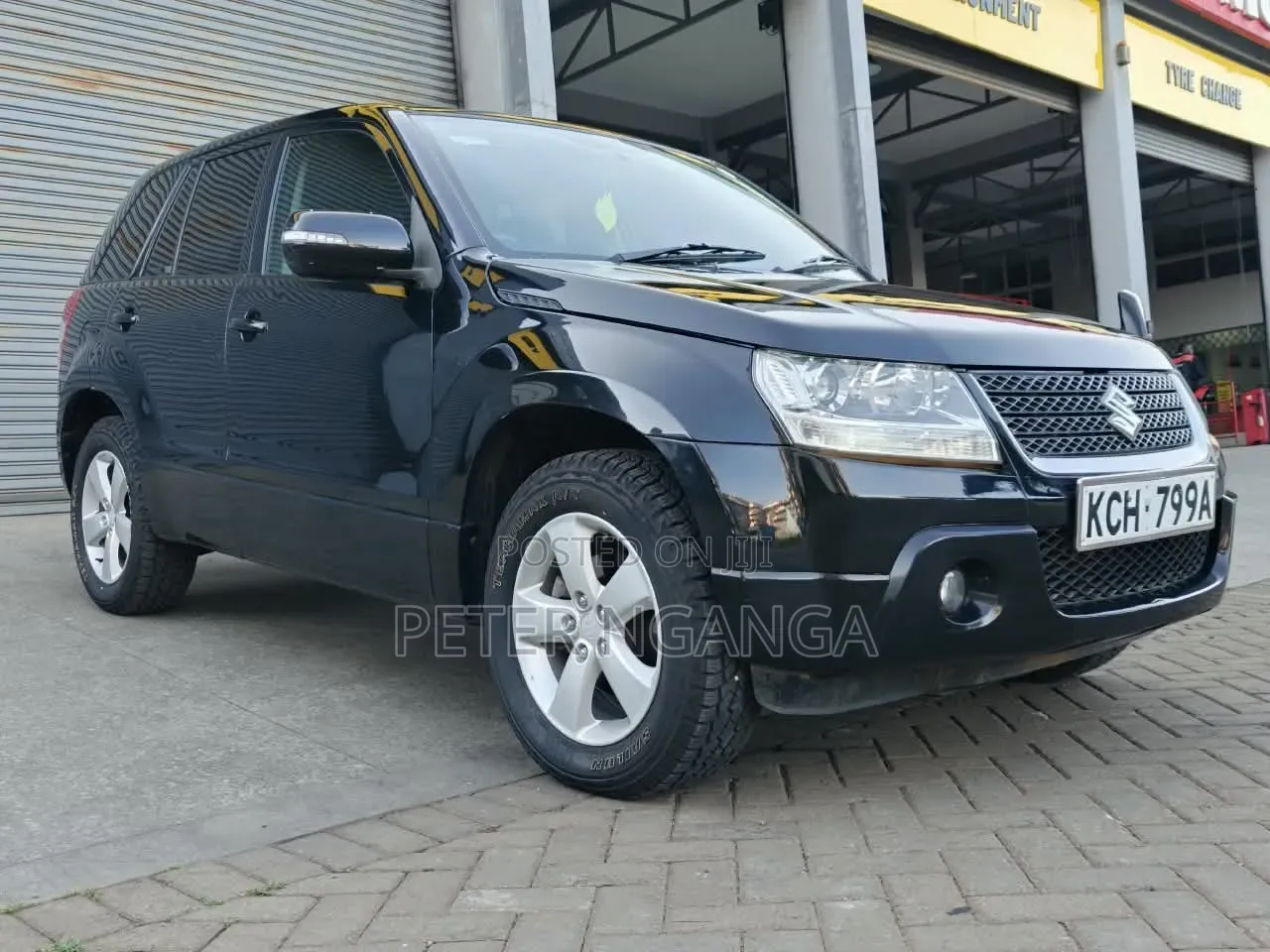 Suzuki Escudo 2010 Black