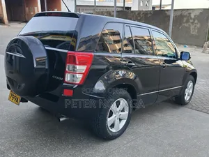 Suzuki Escudo 2010 Black